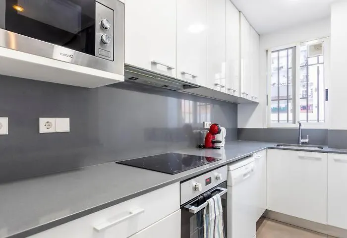 Vg Centrico, 2 Habitaciones, Confort Ascensor,wifi Ac Valencia