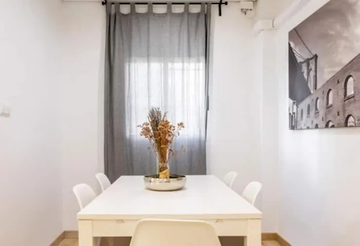 Lejlighed Vg Centrico, 2 Habitaciones, Confort Ascensor,wifi Ac Valencia