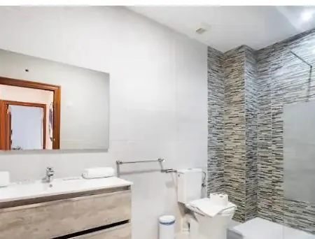 Centrico, 2 Habitaciones, Confort Ascensor,wifi Ac ולנסיה